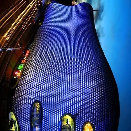 Onyx Broad Street*The O2* Large Apartment*Staycation* 버밍엄 외부 사진
